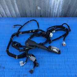  2015 2016 2017 2018 2019 2020 Chevrolet Suburban Tahoe / GMC Yukon / Cadillac Escalade Rear Liftgate Tailgate Wiring Harness OEM (ORIGINAL)