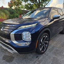 2022 Mitsubishi Outlander