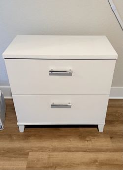 White 2 drawer file cabinet