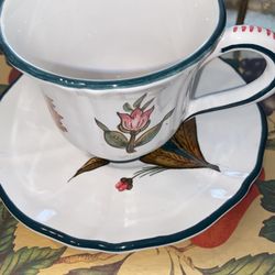 RICCO Deruta of Italy  espresso cup and  sauce  authentic guaranty  beautiful white small plate  with green adge  and  yellow  flower Italia Italiano