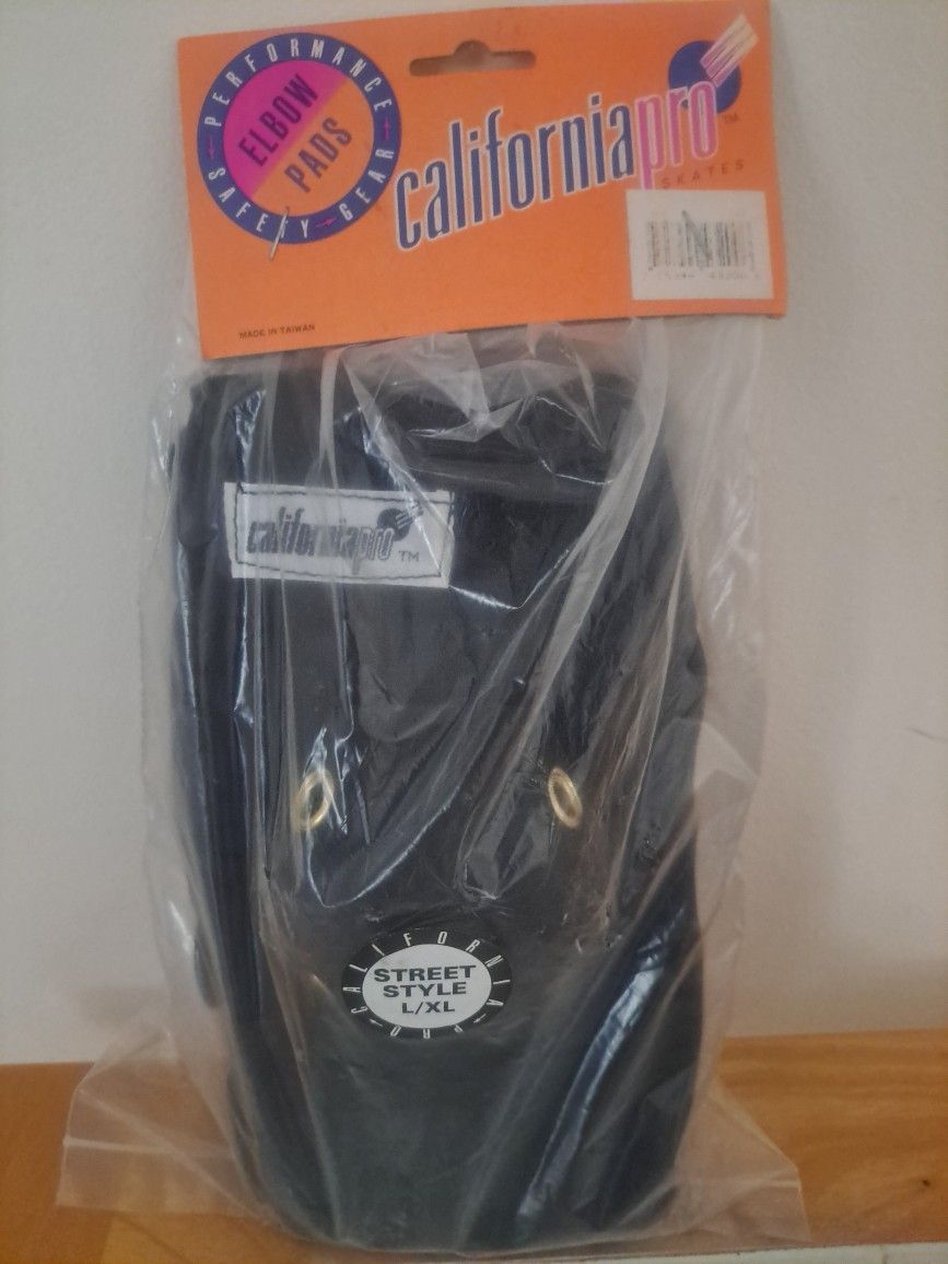 NEW Elbow Guards Adult Sz