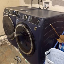GE Washer Dryer Set