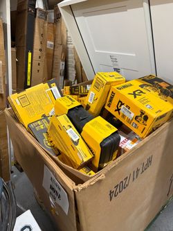 Dewalt tool pallet