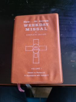 New St. Joseph Weekday Missal Volume I