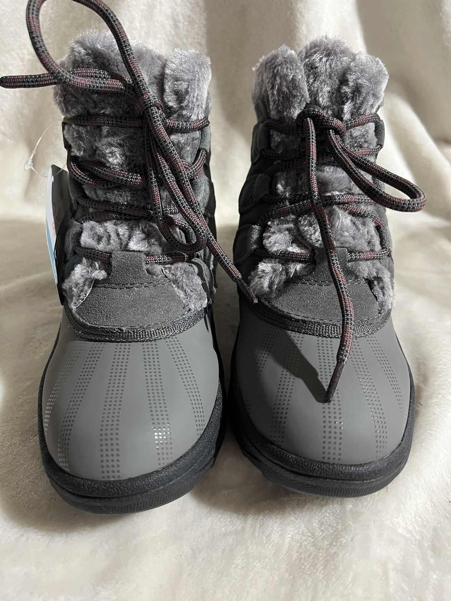 Baretraps Augustina Dark Grey New Hiking Boots Size 9.5 Fur