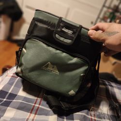 Artic Zone Lunch Box 