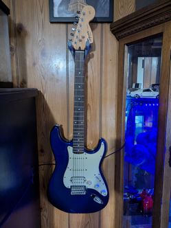 Squier Stratocaster HSS