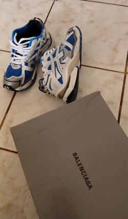 Balenciaga runners