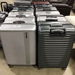 Travel Luggage 