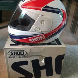 Shoei Rf-200 helmet