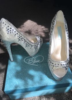 Betsy Johnson white heels