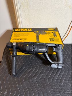 Dewalt 20V MAX Cordless Brushless 1 in. SDS Plus D-Handle Concrete and Masonry Rotary Hammer (Tool Only)