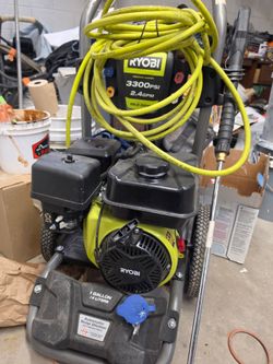 Ryobi 3300 PSI 2.4 GPM Gas Pressure Washer
