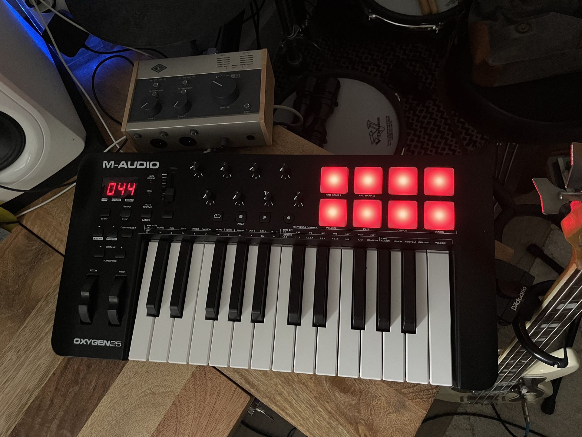 Oxygen 25 M-Audio