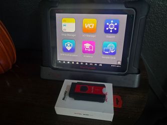 Autel MaxiSys elite II tablet.