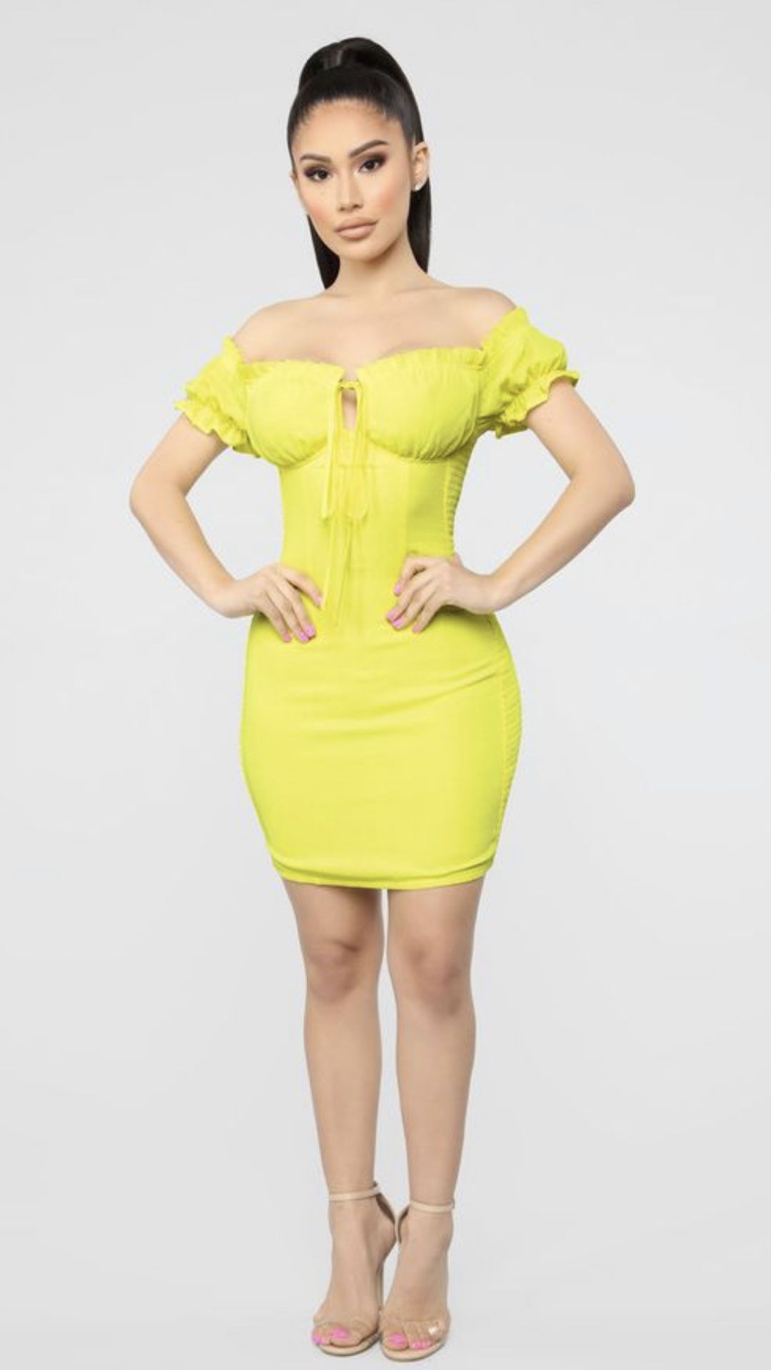 Fashion Nova Yellow Dress / Vestido