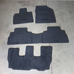 Kia Telluride OEM Carpet Floor Mats