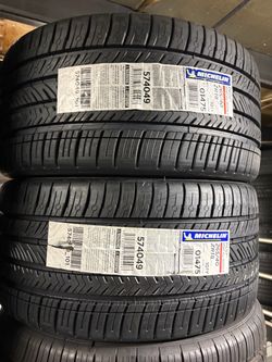 265/40R18 Michelin pilot sport all season 4