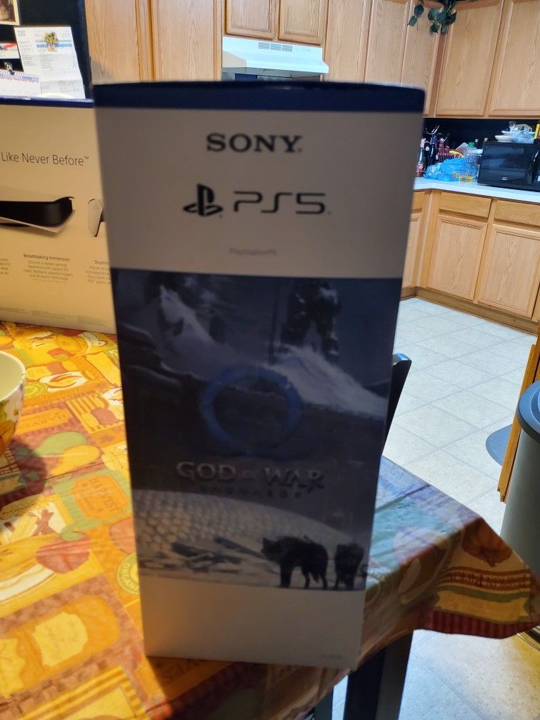 PS5 GOD OF WAR RAGNAROK BUNDLE