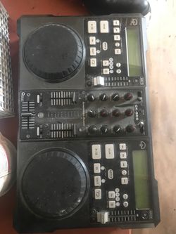 dj console