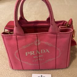 Authentic Prada Canapé Crossbody