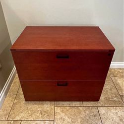 File cabinet 