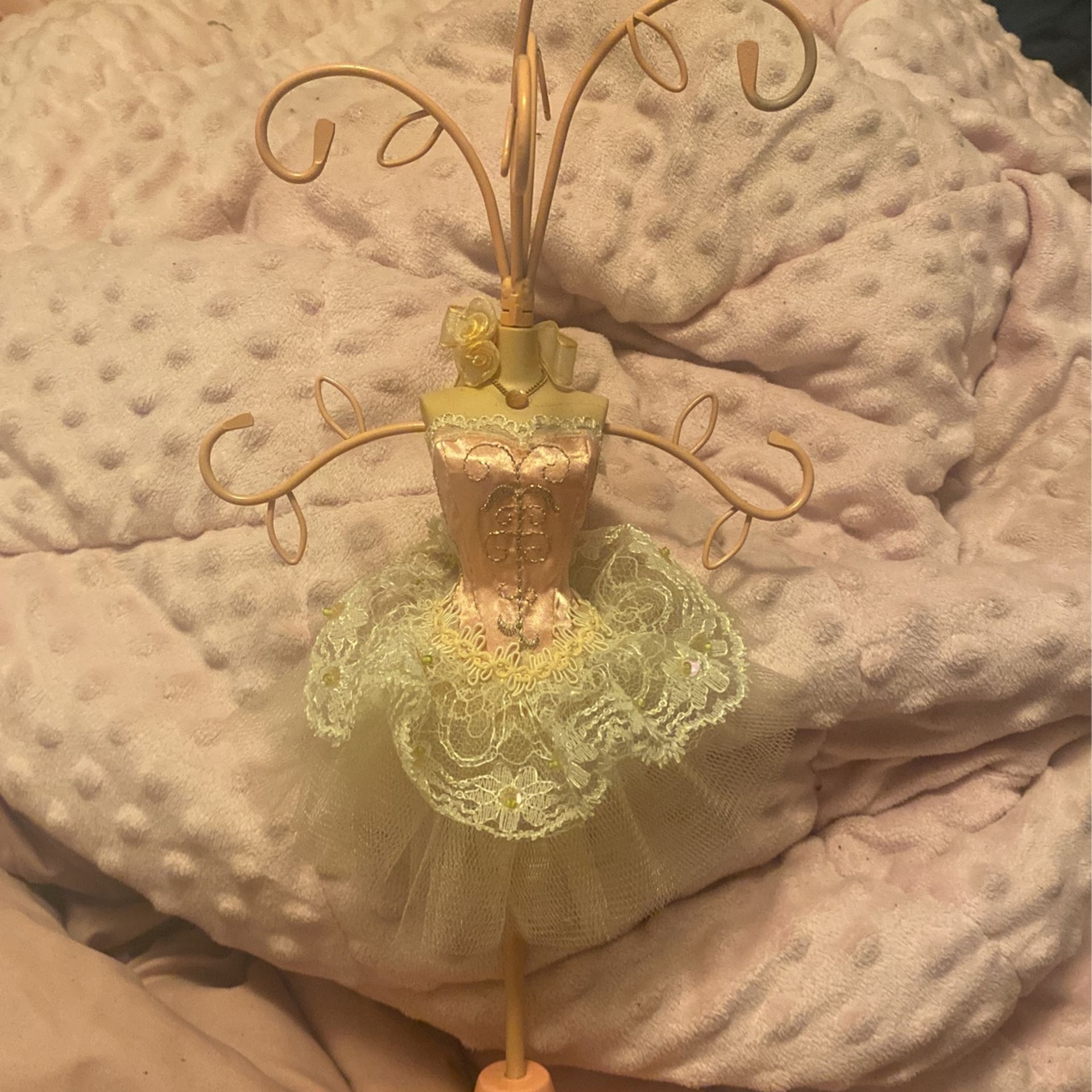 Ballerina Necklace Holder