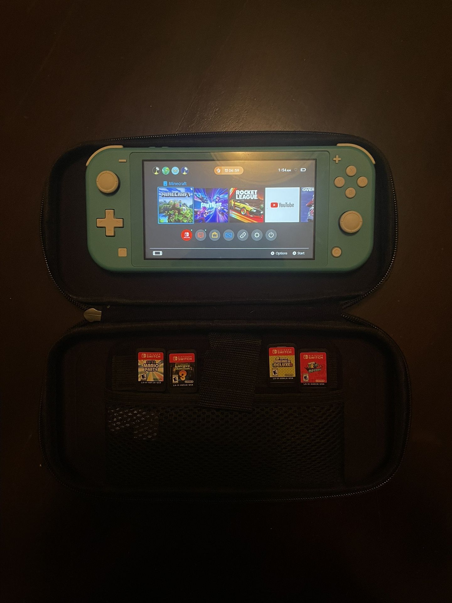 Nintendo switch lite (w/ games)