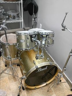 Pearl Vision Drumset