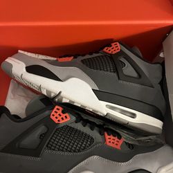 Air Jordan 4 Retro “Infrared (SIZE 13)