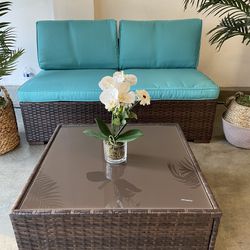 Beautiful Outdoor Patio Furniture 3 Pcs-Set. BRAND NEW!