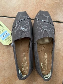 TOMS slip-on