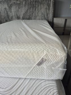 NEW TWIN MEMORY FOAM MATTRESS 