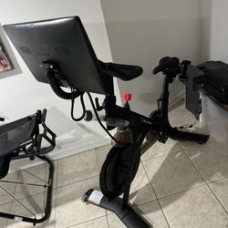 Peloton Bike