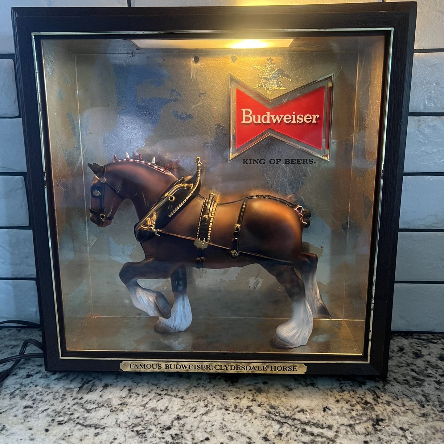 Vintage Budweiser Clydesdale Horse Light Up Sign for Sale in Mesa  display picture 1