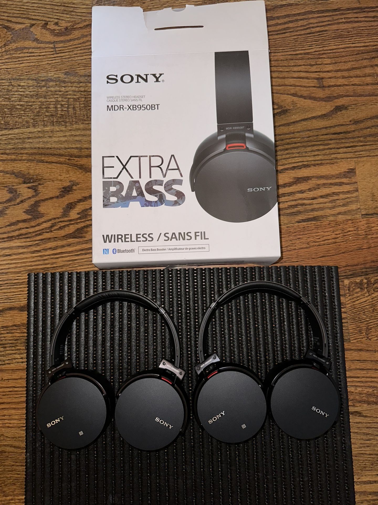 Sony MDRXB950BT/B Extra Bass Bluetooth Headphones (Black)