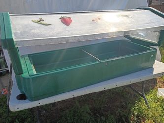 Cambro Table Top Cart