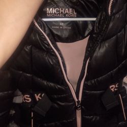 Michael kors girl sweater 6x