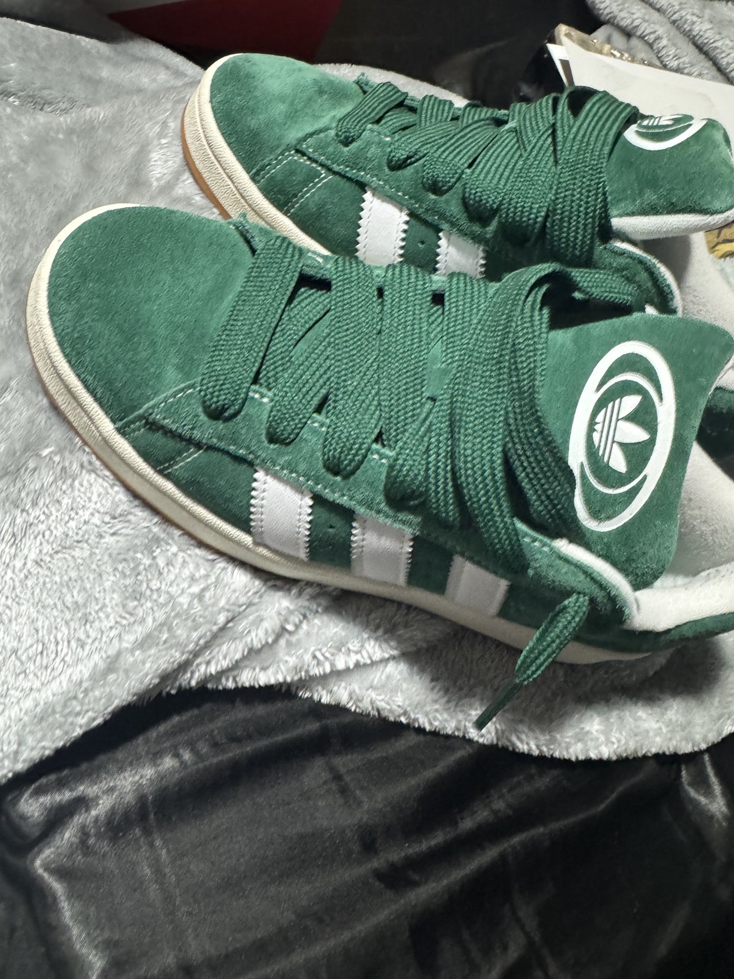 Adidas Campus green color way size 10 men