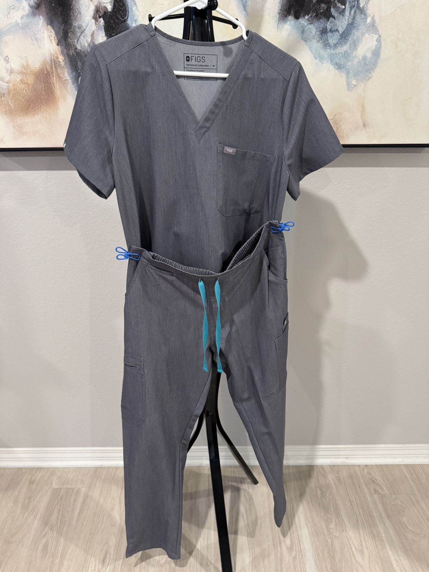 Figs Scrubs Too & Bottom Set