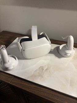 Meta Quest 2 VR Headset – 128GB – Complete Set