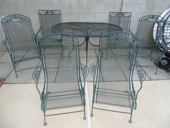 Available 7 pc vintage metal Patio furniture