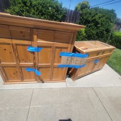 Free Wooden Entertainment And Storage Cabinet