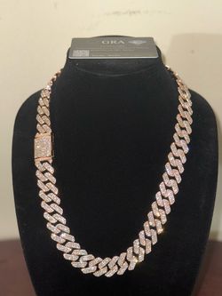 🌎 24inch Iced Out Rose Moissanite Cuban Link Chain Necklace
