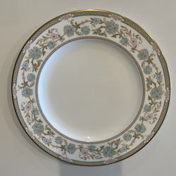 Noritake SAKURA fine China Set 92 Pc