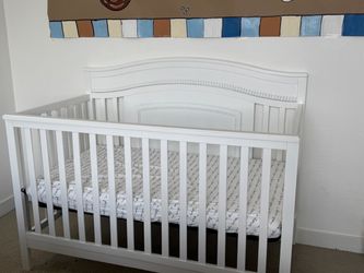 Crib, mattress, crib sheets