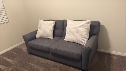 Pullout sofa bed
