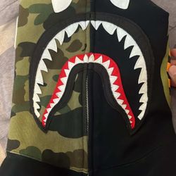 Bape hoodie 