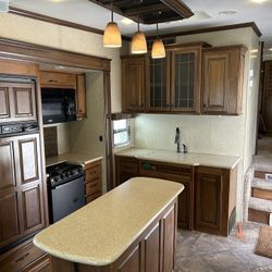2014 Big Horn 5th Wheel