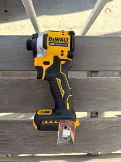 New20v Dewalt atomic brushless 3 speed impact driver only